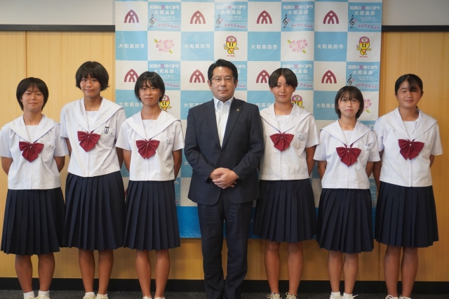 悔いのないよう頑張ってきます 片塩中学校の陸上部女子部員6人 奈良新聞デジタル